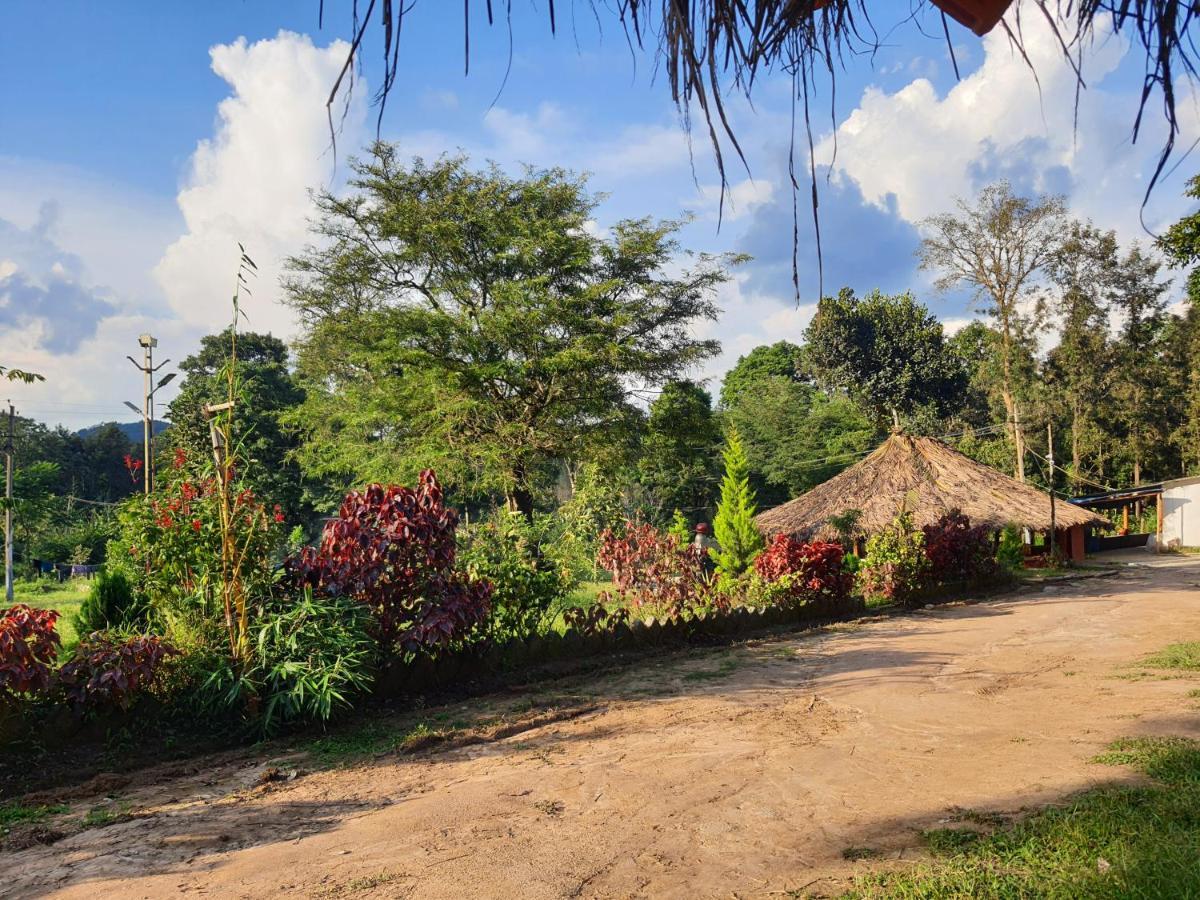 Stoneage Resort Sakleshpur Exterior foto